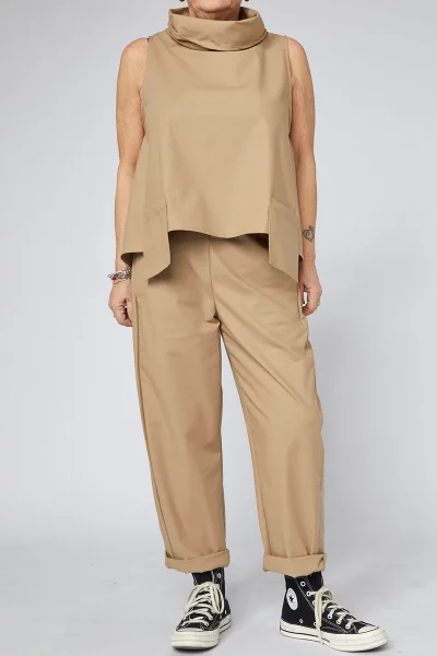 Blusa marrón con bolsillos asimétrica Wendy Trendy
