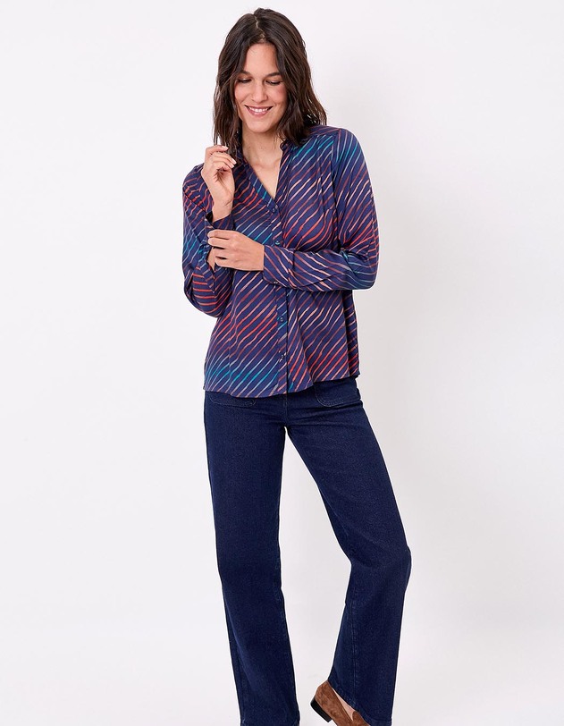 Blusa abotonada Atrolia EcoVero La fiancée - Imagen 6